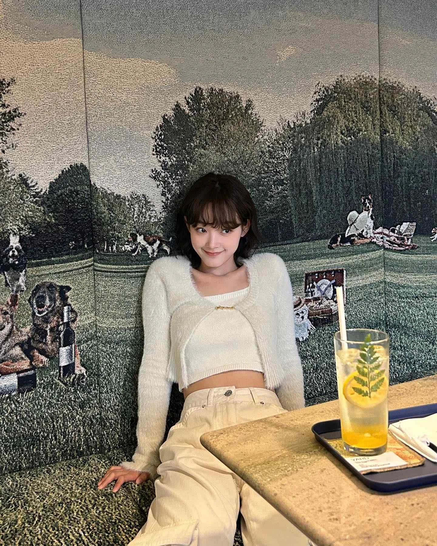 Lee Yoo Mi - lee-yoo-mi-hot-20.webp